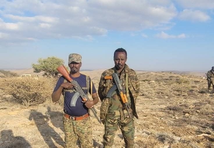 Ciidanka oo iska caabiyay Daacish.jpg